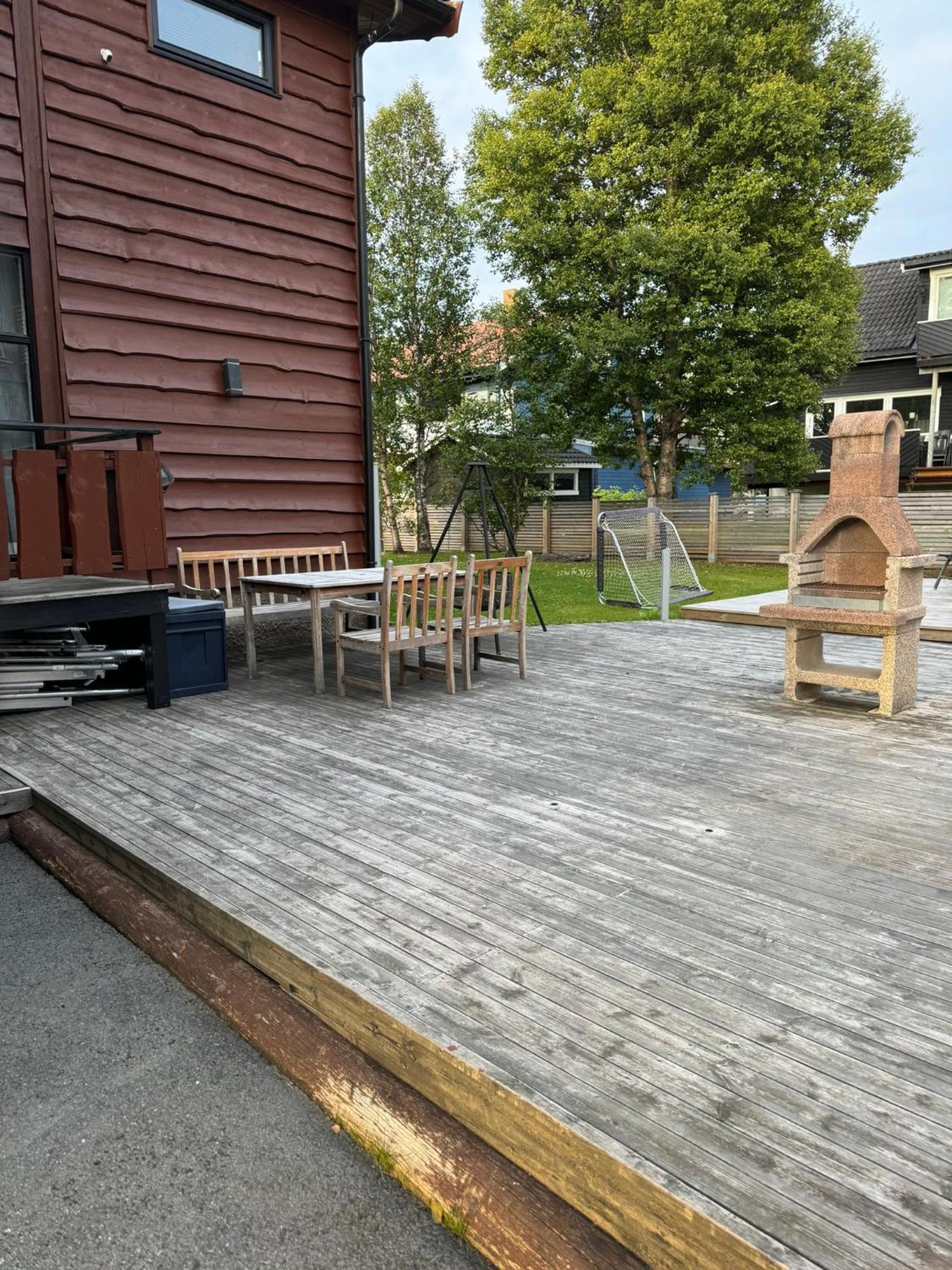 Very Centrally Located Apartment With Free Parking Tromso Luaran gambar